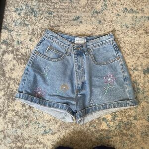 Arizona Jean Company Blue Embroidered Jean Shorts